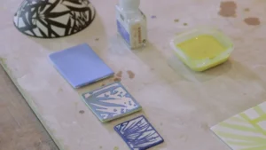 Hobbytrainingen, creatieve cursussen, pottenbakken. Ben jij van plan jouw keramische werken naar een hoger level te tillen? Leer hoe je jouw keramische kunstwerken decoreert met de mooiste technieken.